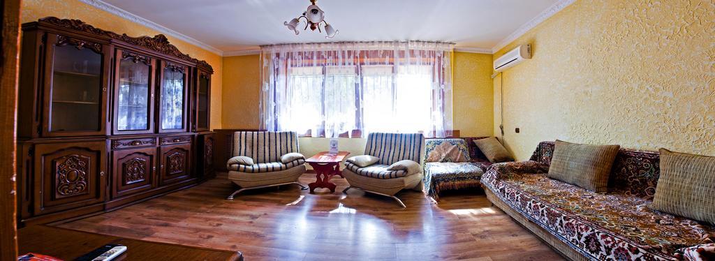 Lessor Apartments Almatý Habitación foto
